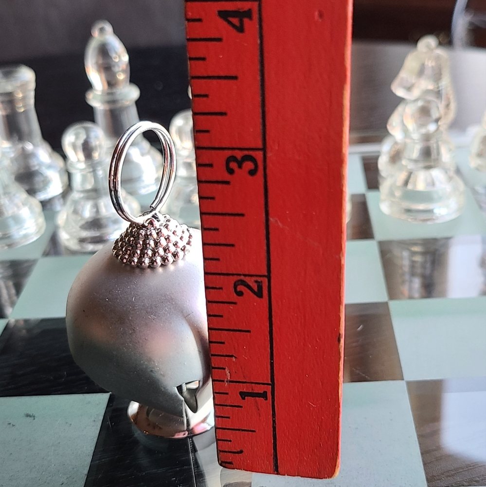 Small jingle bell can hold a small photo for a office desk - Picture 5 of 6